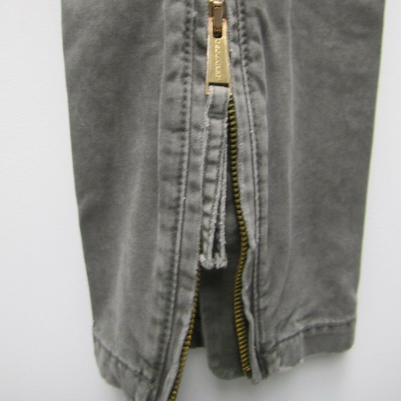 Dsquared2 Denim Capris Size 4 (US) 40 (IT) NWT - Picture 8 of 8